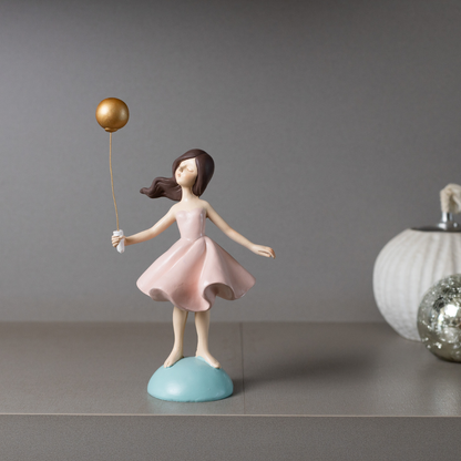 Decorative figurine Doll with balloon of Resin 22cm