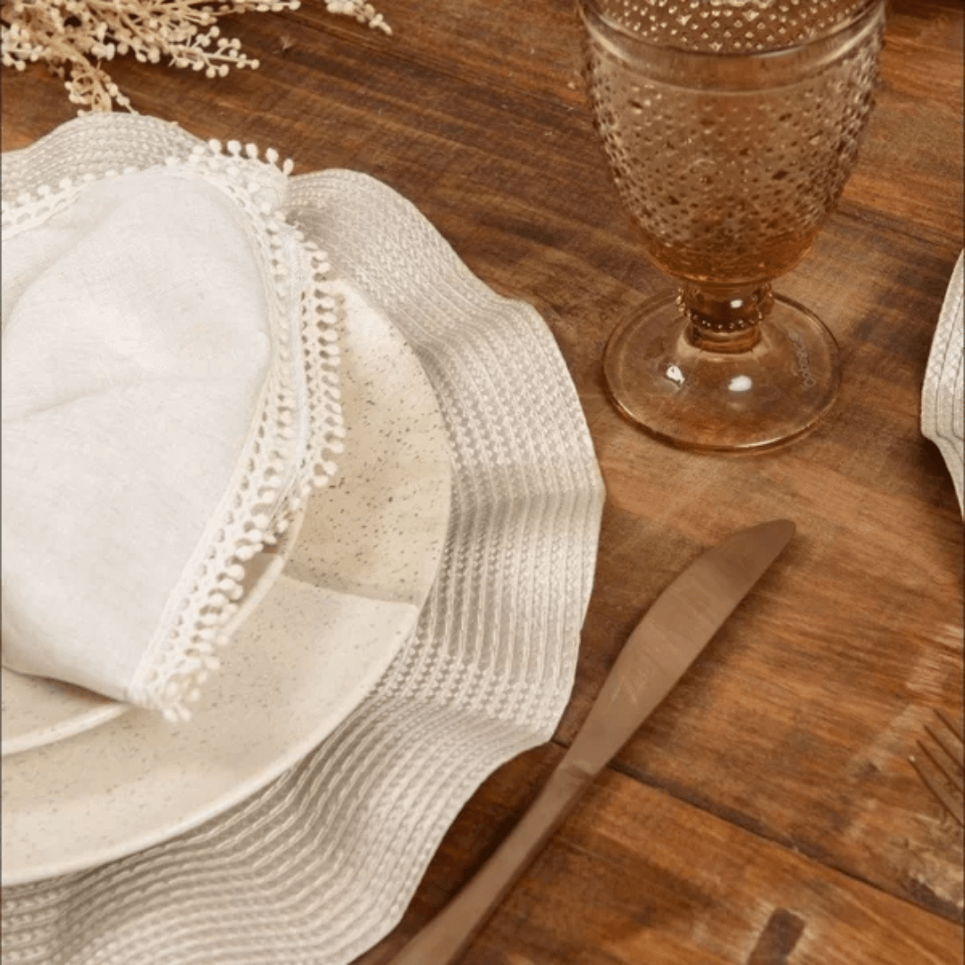 Individual round placemat Luna Wave Vanilla 38cm