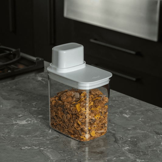 Airtight container with measuring lid Drop White 1,5L