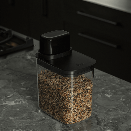 Airtight container with measuring lid Drop Black 1,5L