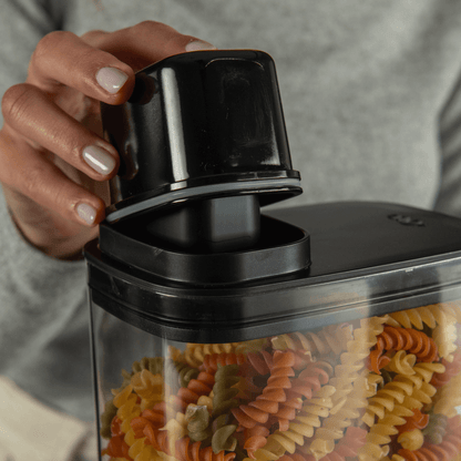Airtight container with measuring lid Drop Black 2,3L