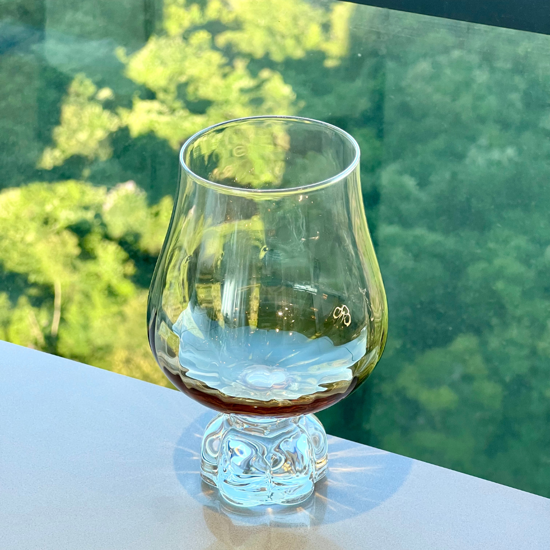Stemless wine glass for wine Glass with base Diamond White 600ml