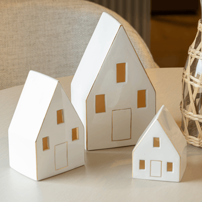 Sculpture Shelter house of light Ceramic 18,5cm