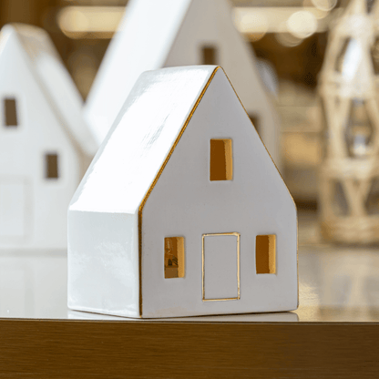 Sculpture Shelter house of light Ceramic 9cm