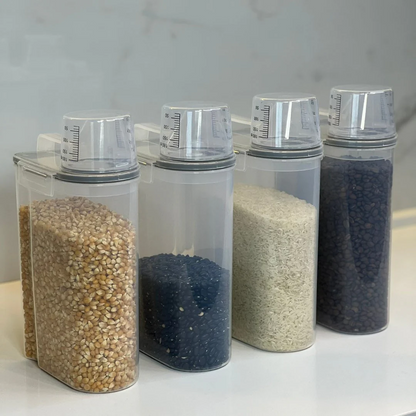 Kit 8 Airtight containers with Measuring cup 2,5 Liters