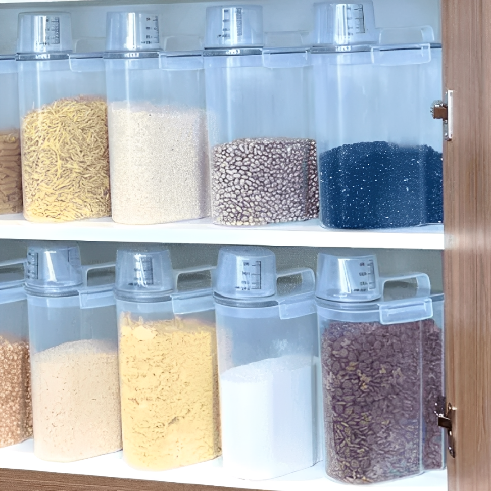 Kit 8 Airtight containers with Measuring cup 2,5 Liters