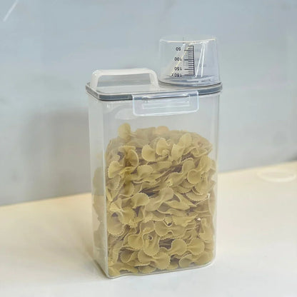 Kit 8 Airtight containers with Measuring cup 2,5 Liters