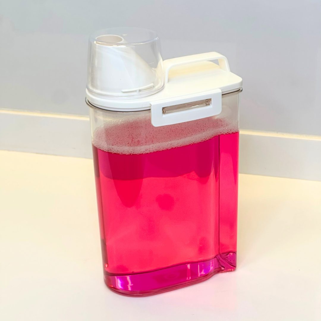 Kit 4 Airtight containers with Measuring cup 2,5 Liters Ela Decora