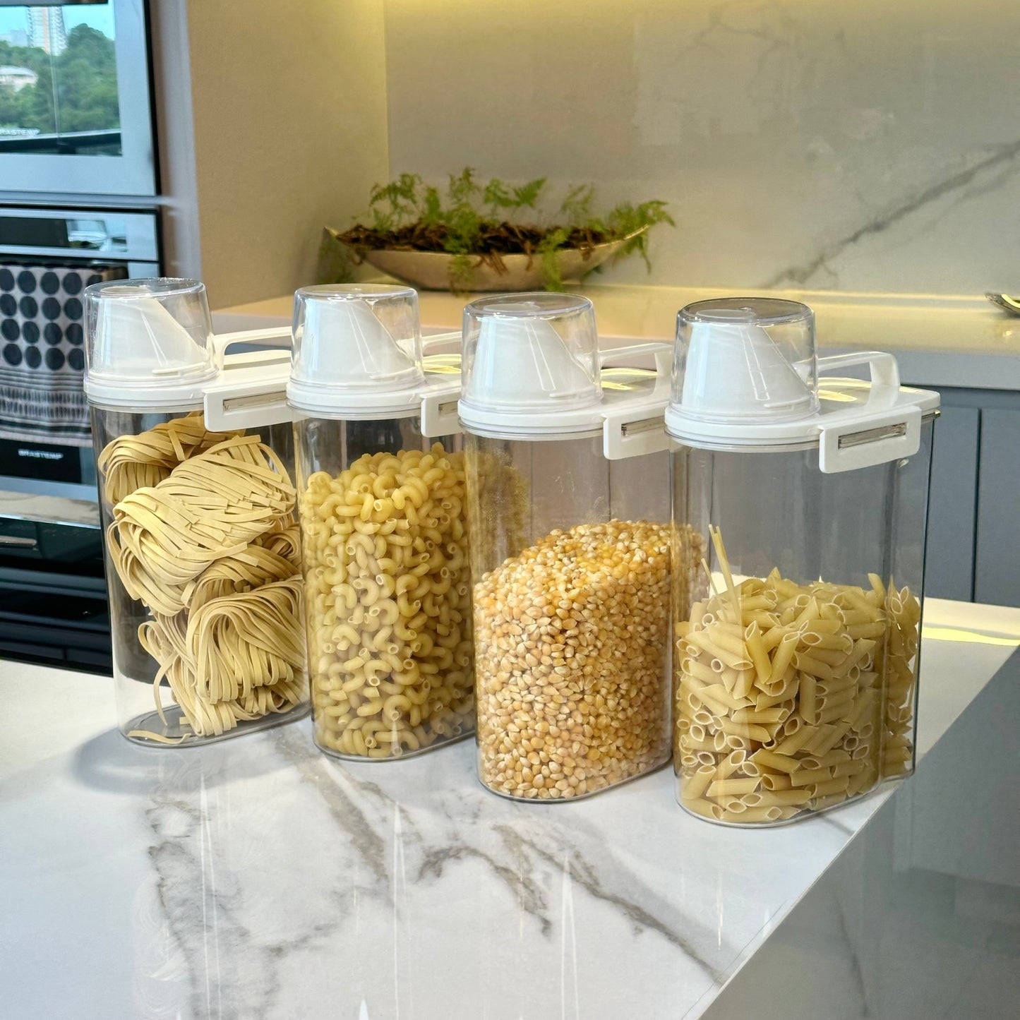 Kit 4 Airtight containers with Measuring cup 2,5 Liters Ela Decora