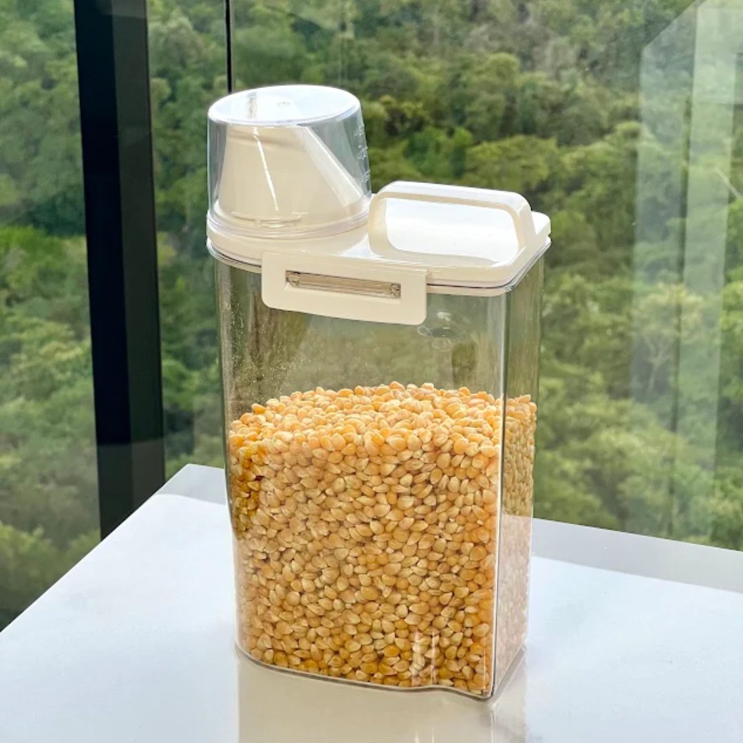 Kit 4 Airtight containers with Measuring cup 2,5 Liters Ela Decora