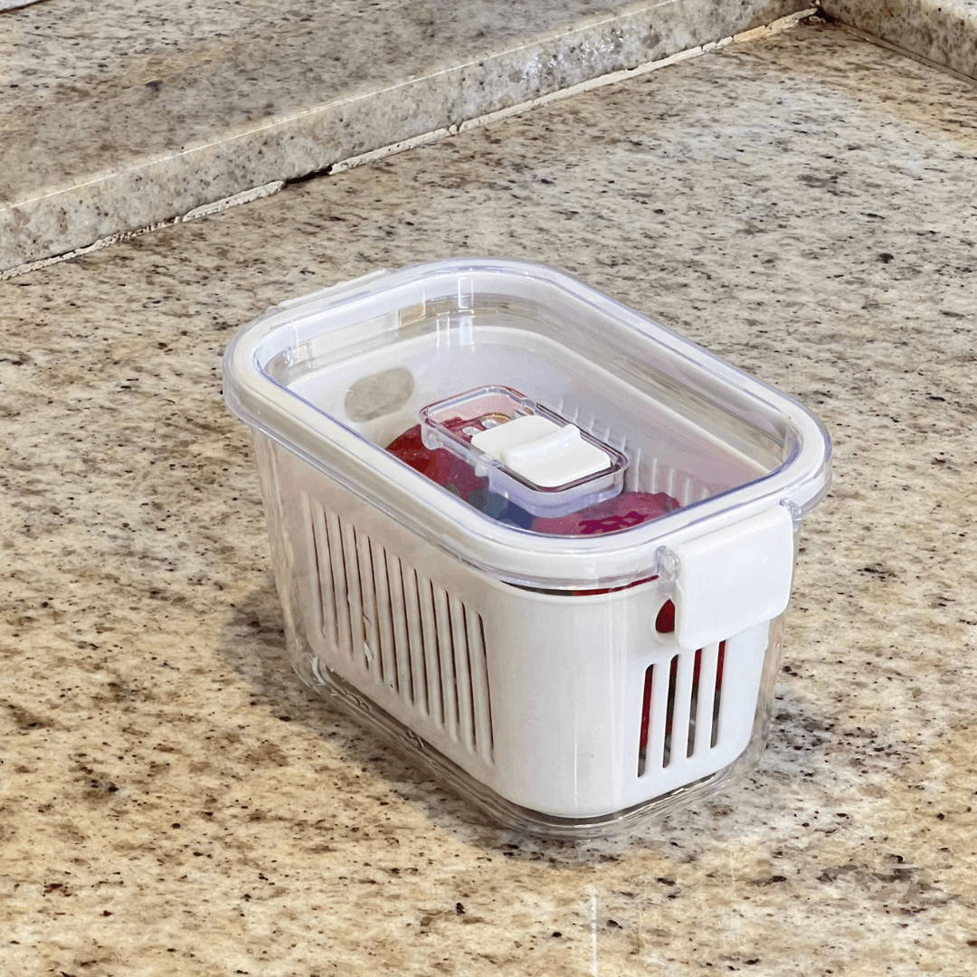 Slim multi-purpose airtight container White 630ml