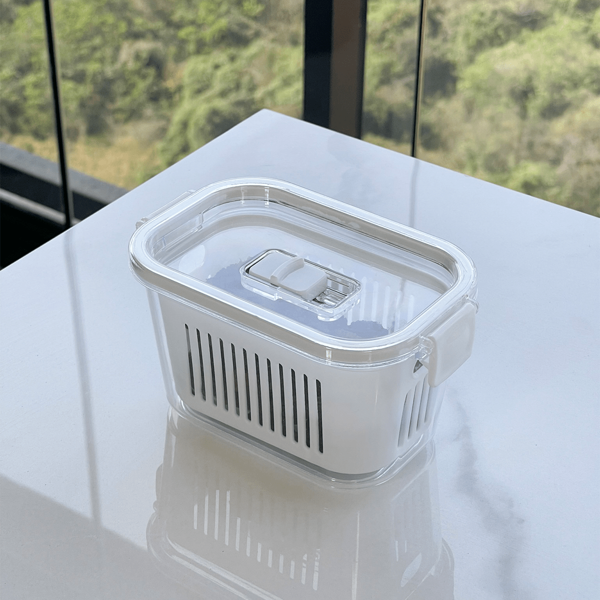 Slim multi-purpose airtight container White 630ml