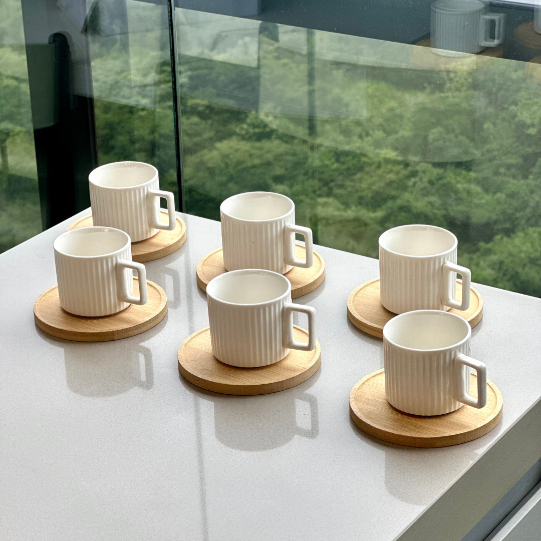 Set of 6 cups of Coffee White in porcelain with saucer of Wood 90ml